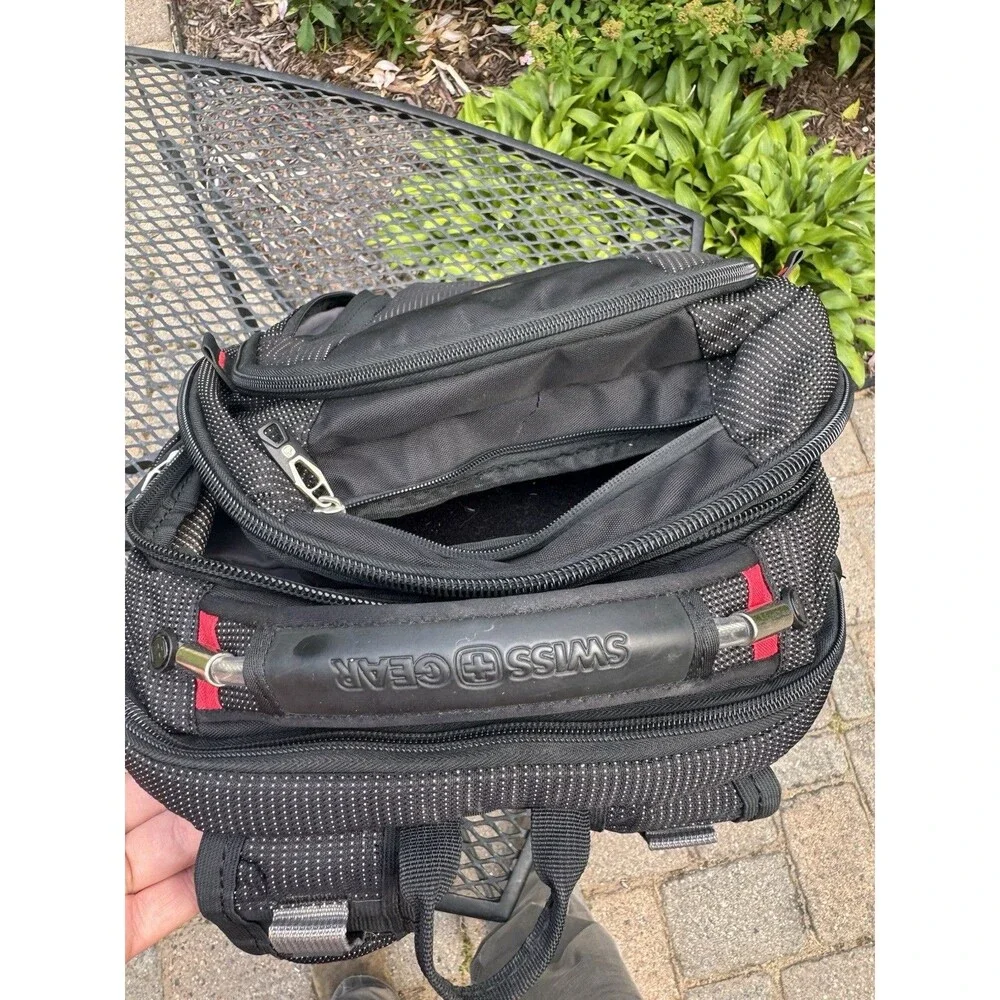 Swiss Gear Laptop Bag, Usb Charging Bag, With Insulated Pocket  & Broken Zipper